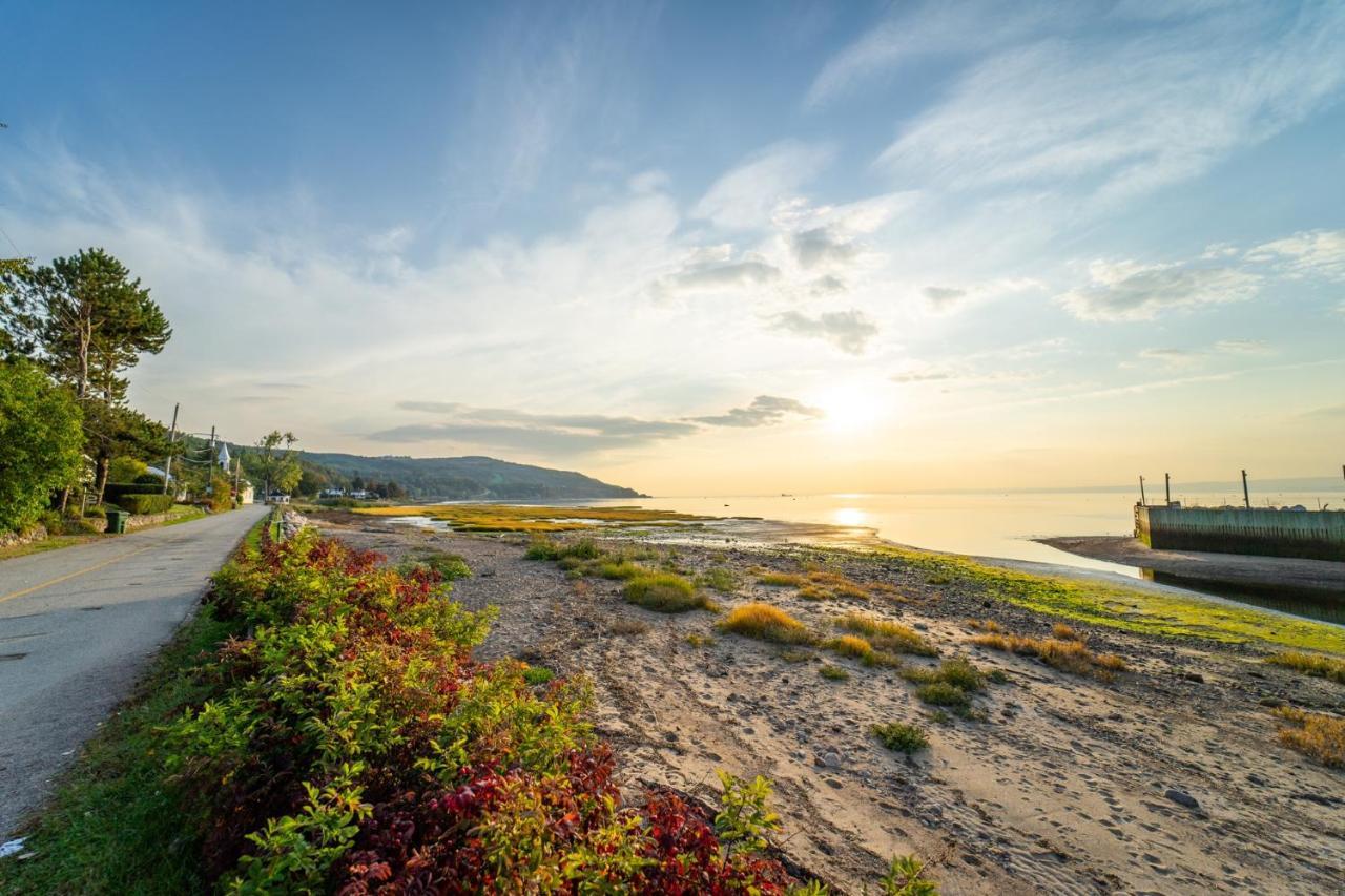 Auberge De La Rive De Charlevoix - Auberge De Jeunesse Familiale Pour Voyageurs De Tous Ages Saint-Joseph-de-la-Rive المظهر الخارجي الصورة